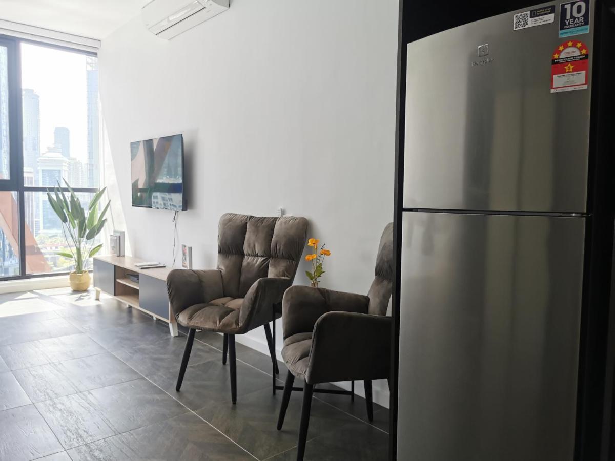 Scarletz Suites Klcc By De Harlequins Guesthouse Kuala Lumpur Eksteriør bilde
