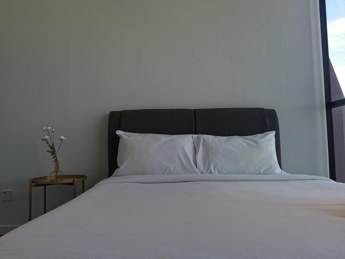 Scarletz Suites Klcc By De Harlequins Guesthouse Kuala Lumpur Eksteriør bilde