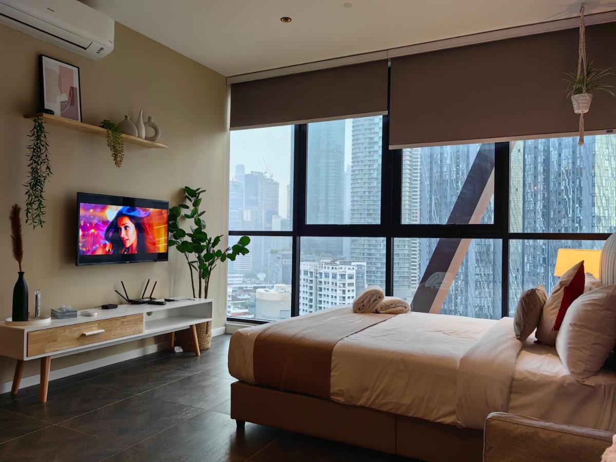 Scarletz Suites Klcc By De Harlequins Guesthouse Kuala Lumpur Eksteriør bilde