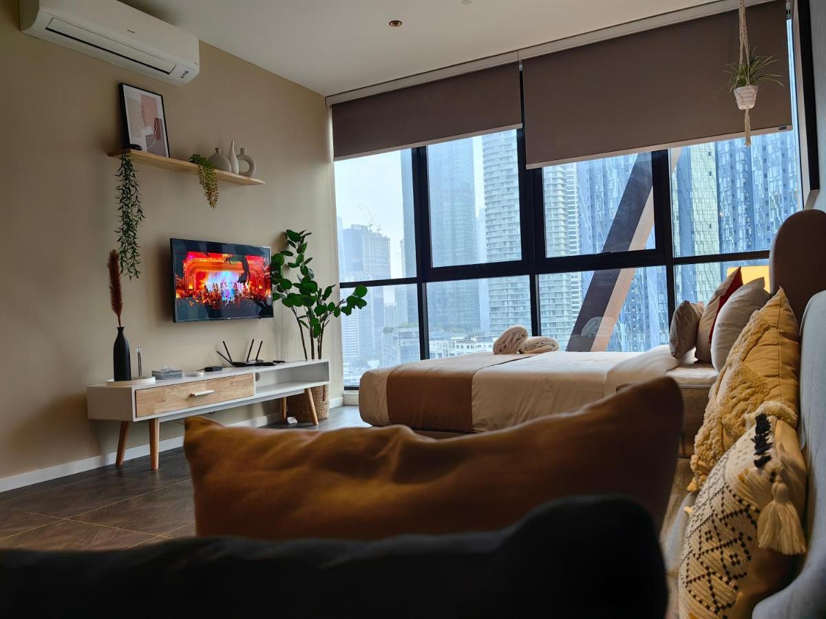 Scarletz Suites Klcc By De Harlequins Guesthouse Kuala Lumpur Eksteriør bilde